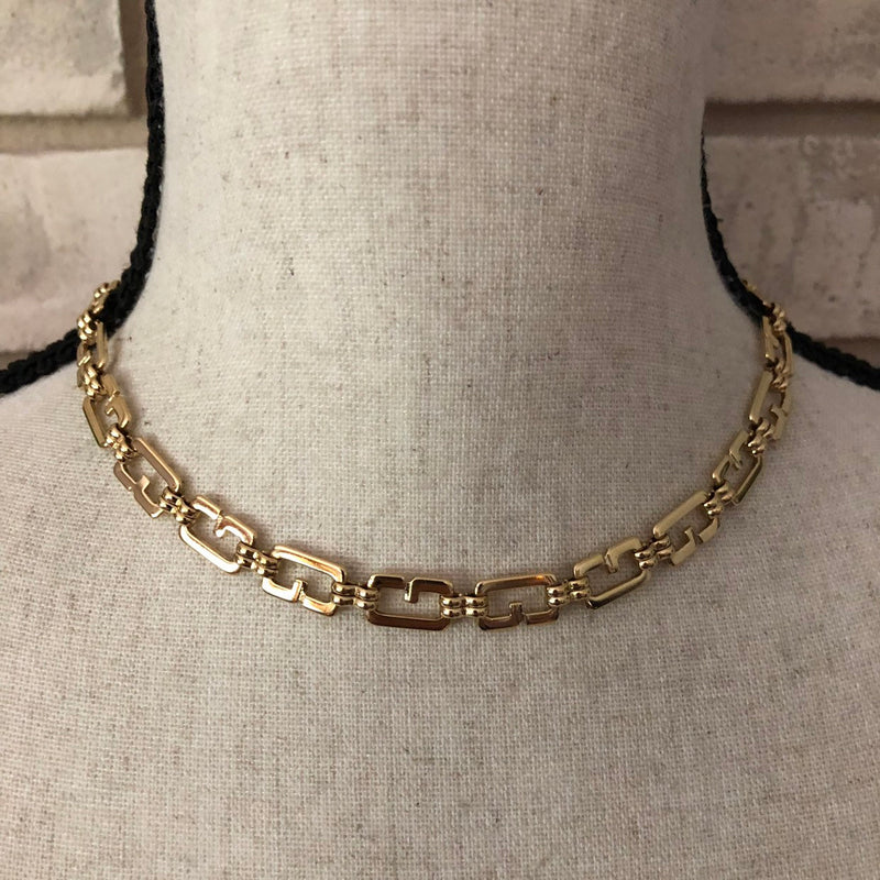 Vintage Givenchy Gold tone chain necklace G logo clasp