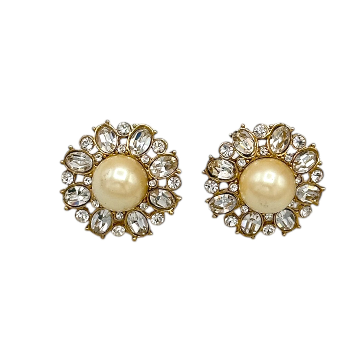 St. John Pearl Round Pierced Vintage Earrings