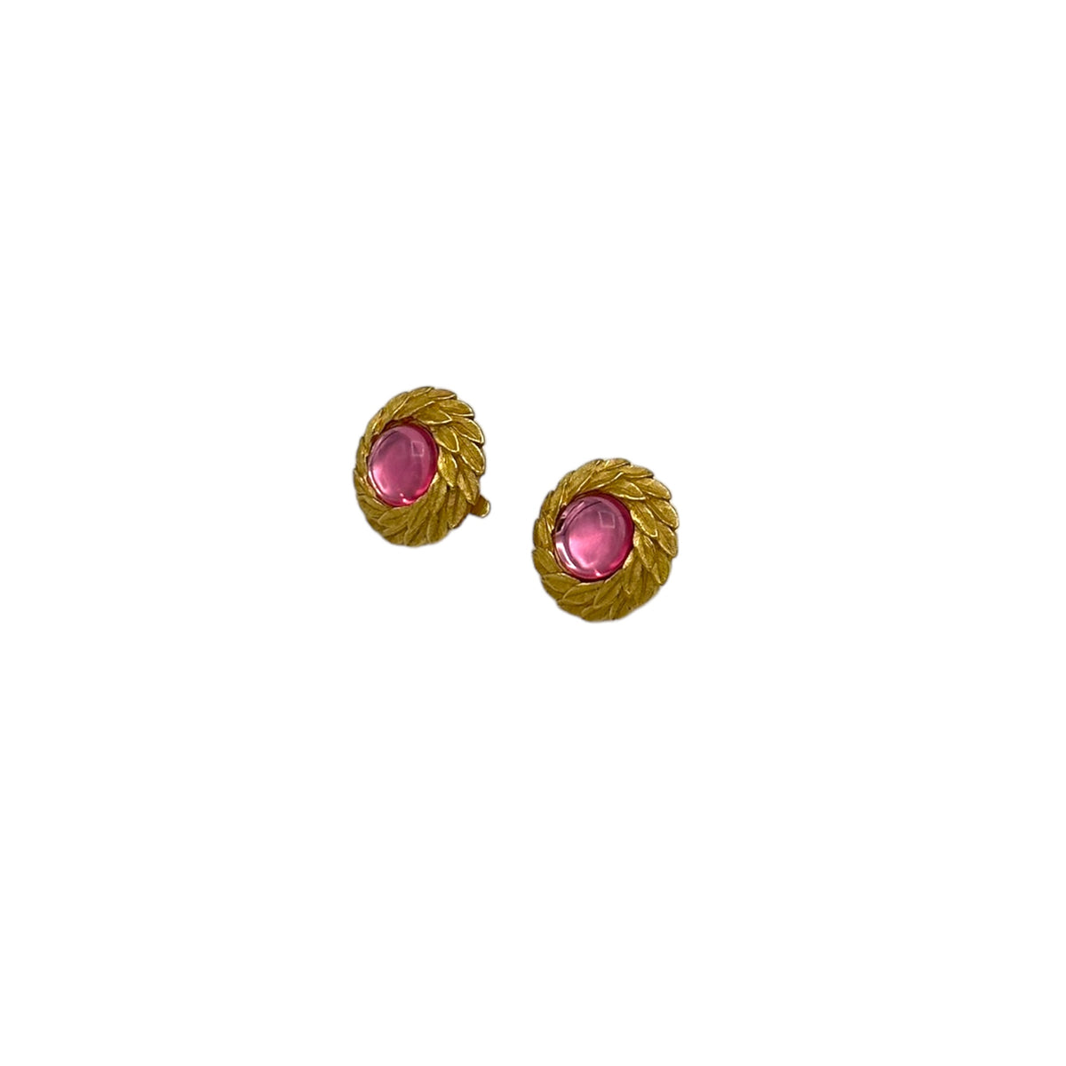 Trifari Vintage Jewelry Gold Circle Laurel Leaves Pink Glass Cabochon Clip-on Earrings