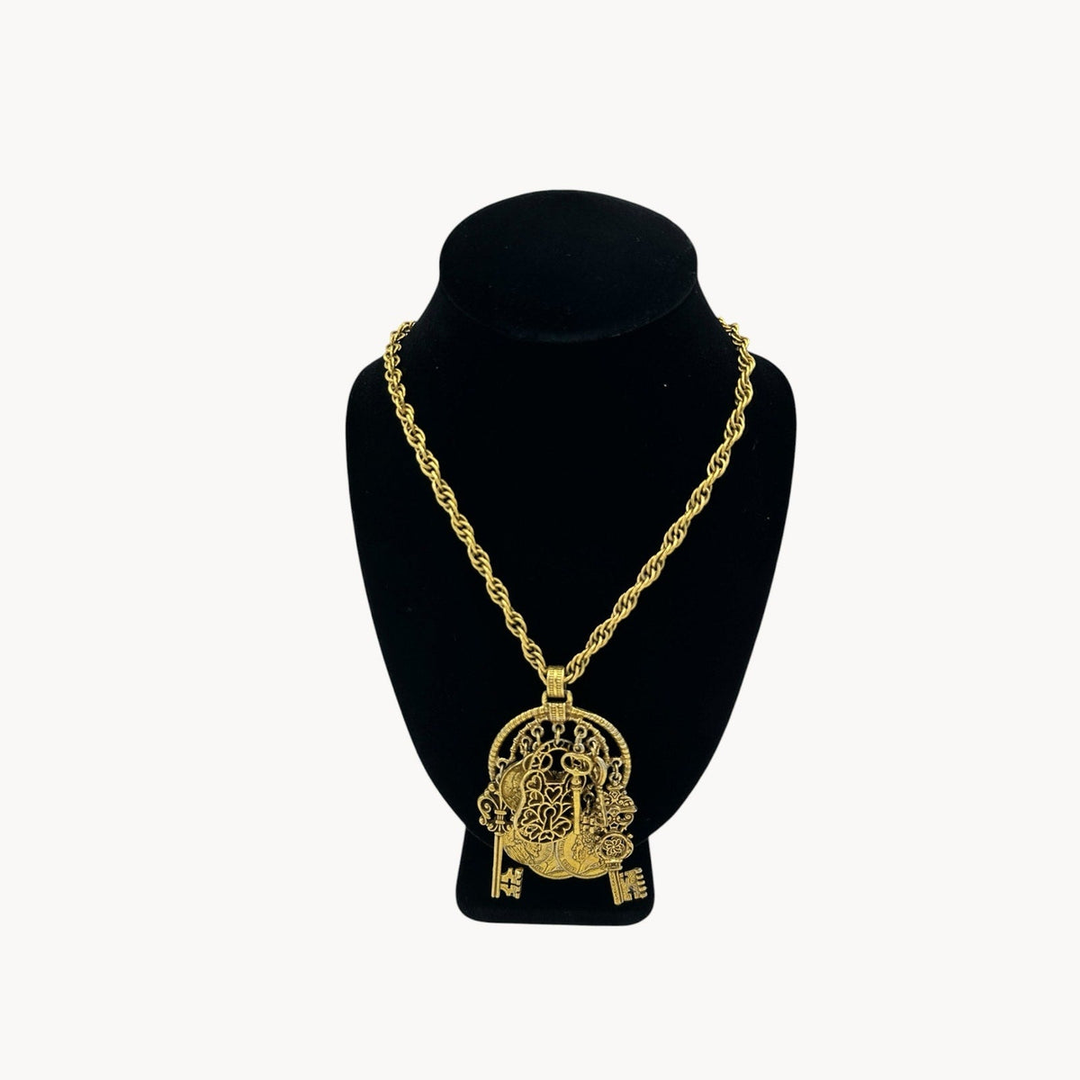 Necklaces & PendantsChatelaine Style Gold Filigree Key Coin Padlock Necklace