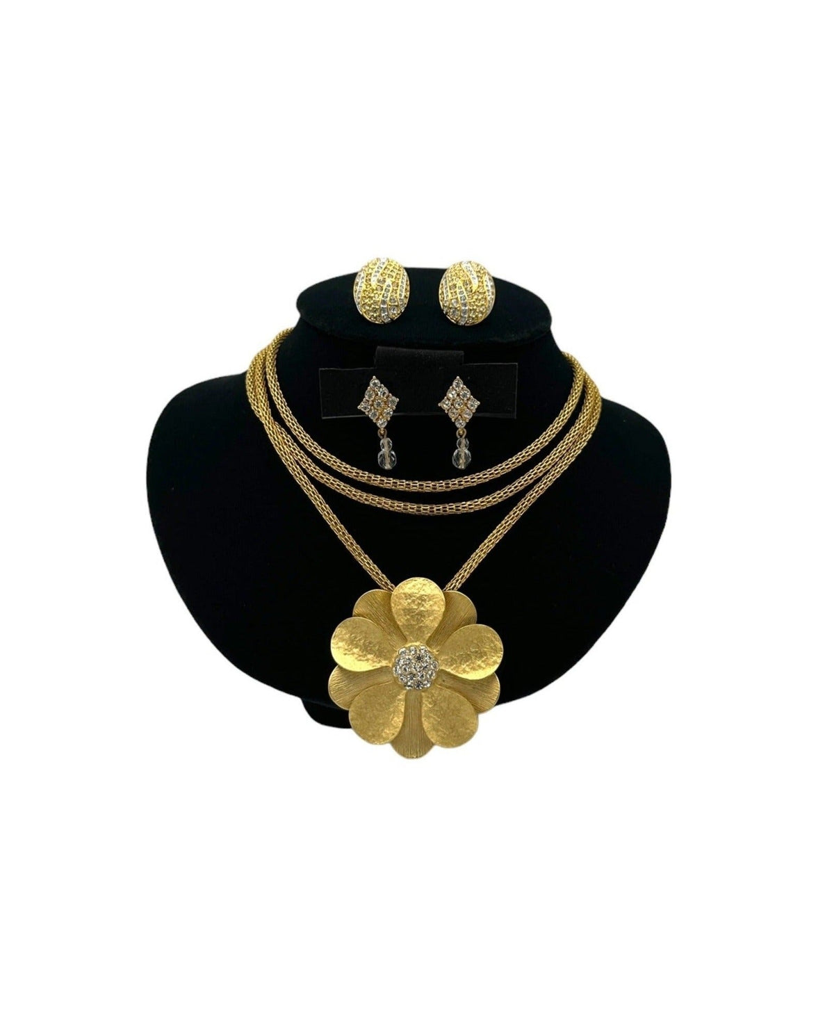 Classic Gold Chain Flower Vintage Jewelry Curated Collection - 24 Wishes Vintage Jewelry