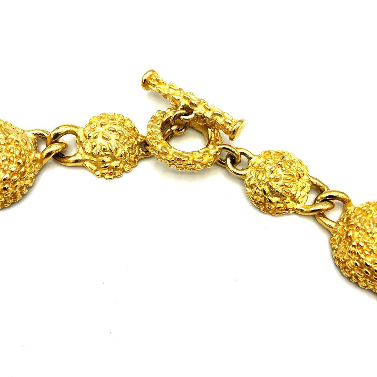 Classic Gold Chunky Circle Link Carlisle Vintage Necklace - 24 Wishes Vintage Jewelry