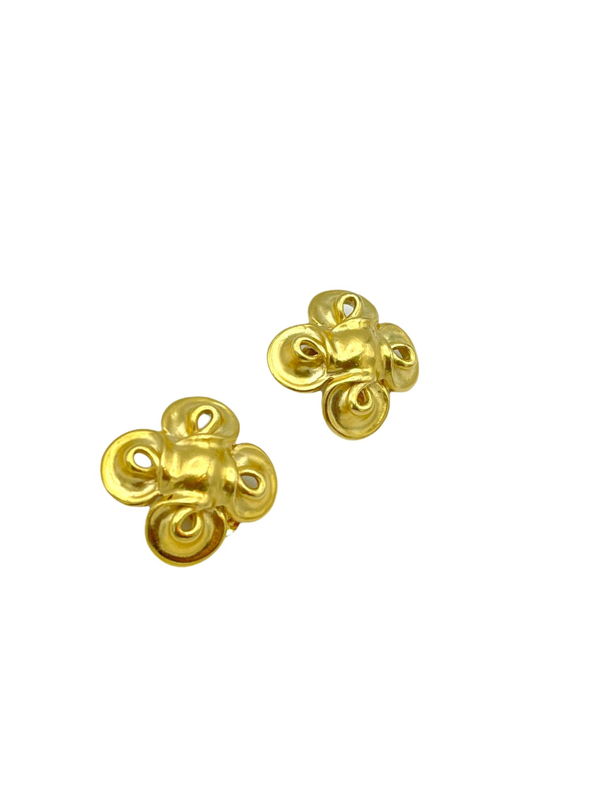 Classic Matt Gold Knot Vintage Clip - On Earrings - 24 Wishes Vintage Jewelry