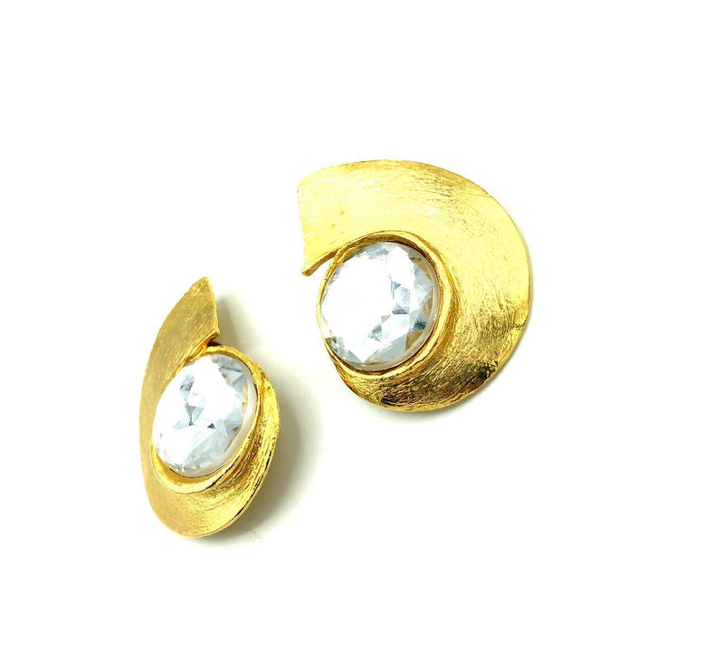 Classic Retro Gold Statement Vintage Clip - On Earrings - 24 Wishes Vintage Jewelry