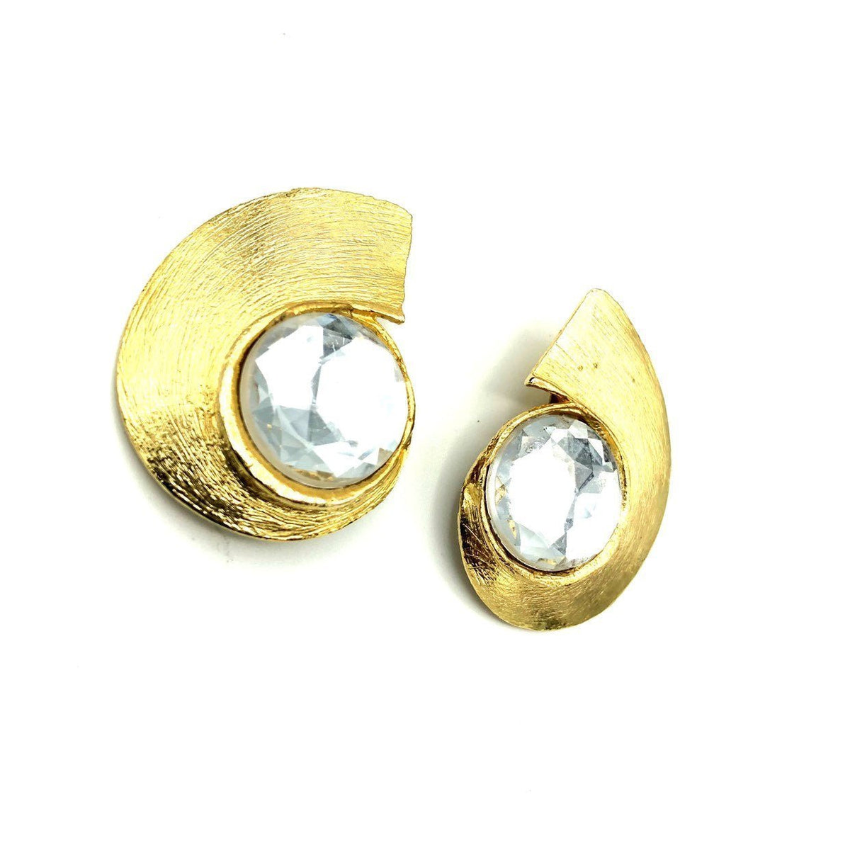 Classic Retro Gold Statement Vintage Clip - On Earrings - 24 Wishes Vintage Jewelry