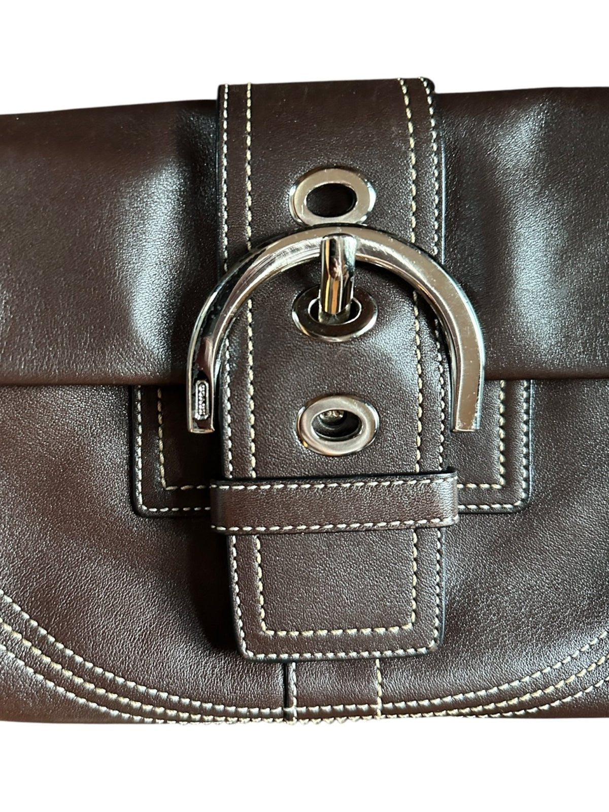 Coach 8A05 Vintage Soho Y2K Brown Leather Shoulder Bag Contrast Stitching Accessories 24 Wishes Vintage Jewelry