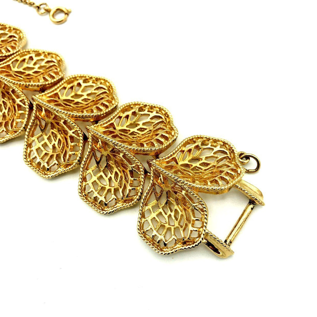 Coro Pegasus Vintage Gold Filigree Leaf Bracelet - 24 Wishes Vintage Jewelry
