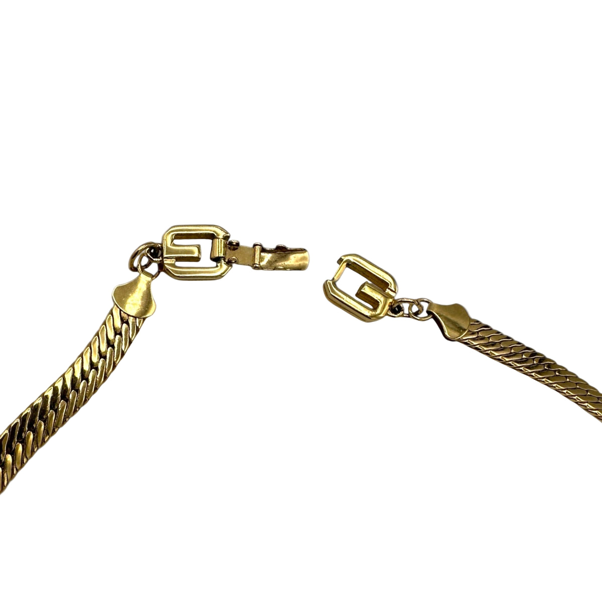 Givenchy Gold Herringbone Chain Vintage Necklace Necklaces & Pendants 24 Wishes Vintage Jewelry