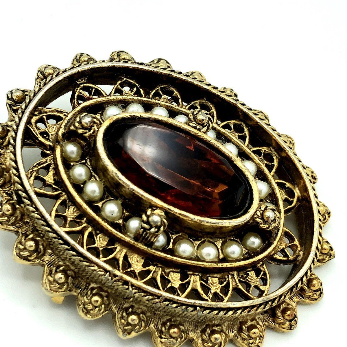 Gold Pauline Rader Victorian Revival Brown Glass Brooch Pendant - 24 Wishes Vintage Jewelry