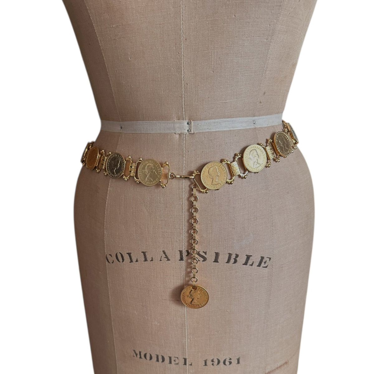 Gold Queen Elizabeth Coin Link Belt Vintage Book Chain Style Waist Chain Accessories 24 Wishes Vintage Jewelry