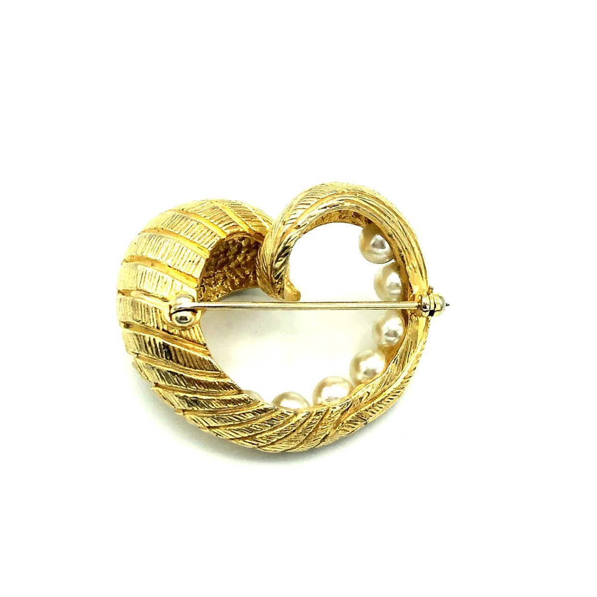 Gold Swirl Vintage Castlecliff Classic Pearl Brooch - 24 Wishes Vintage Jewelry