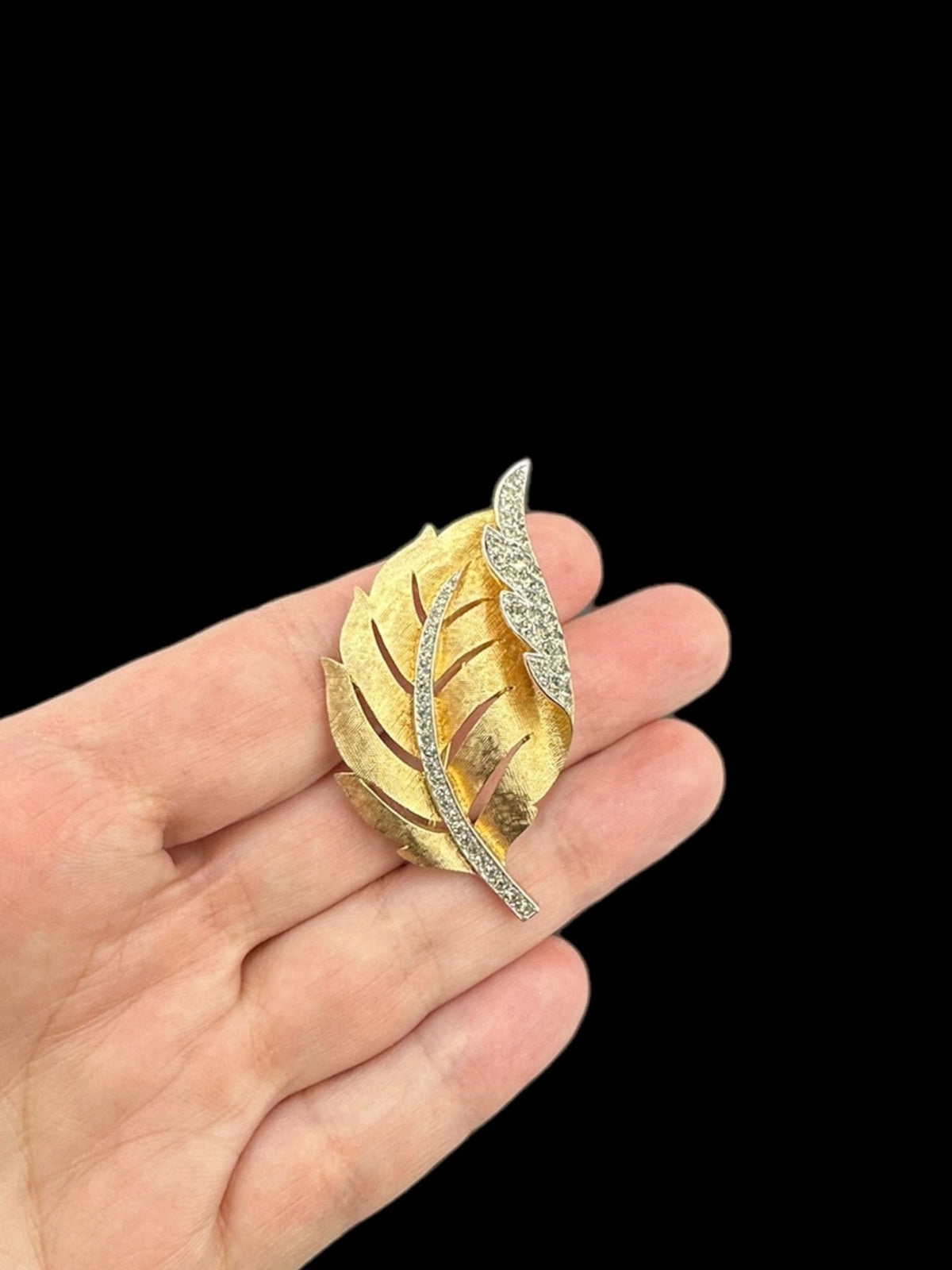 Gold Trifari Rhinestone Leaf Vintage Brooch - 24 Wishes Vintage Jewelry