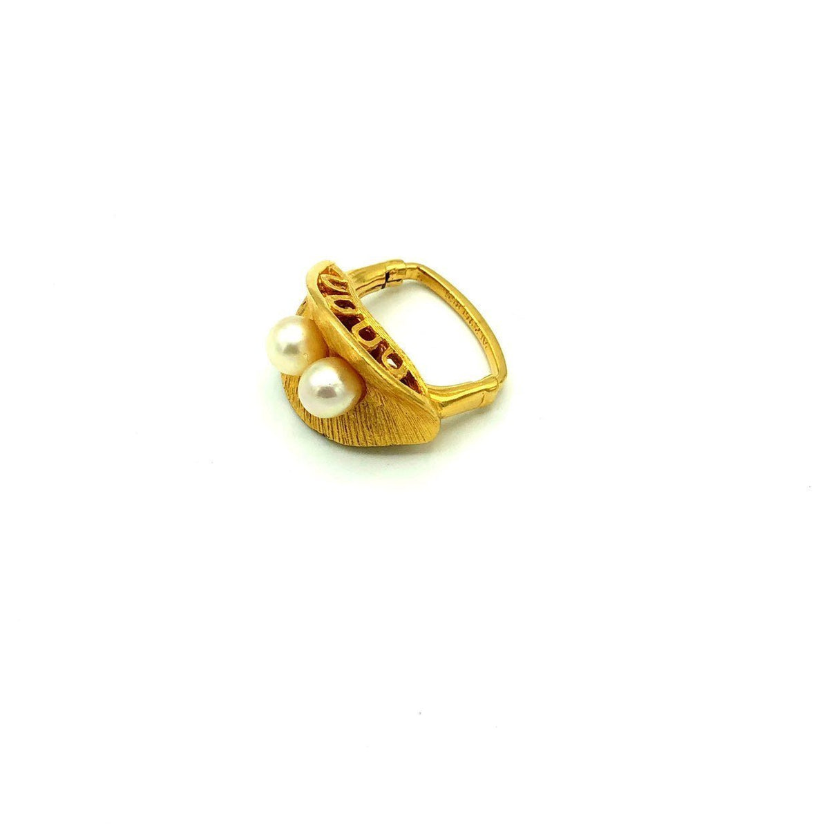 Gold Vendome Culture Pearl Vintage Cocktail Ring - 24 Wishes Vintage Jewelry