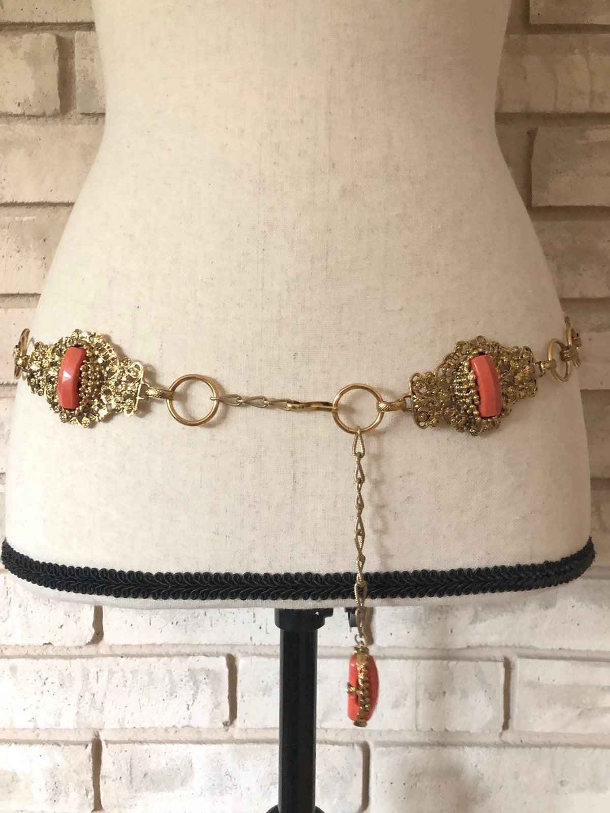 Hollycraft Victorian Revival Coral Belt Gold Vintage Belt - 24 Wishes Vintage Jewelry