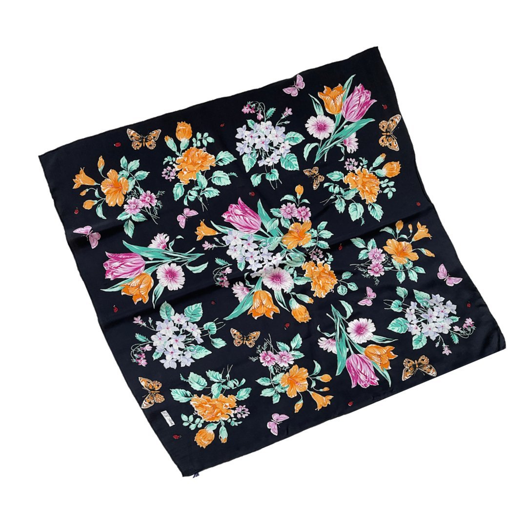 洋書　SCARVES(H) J.G. Hook Blue Floral Vintage Silk Scarf - 24 Wishes Vintage