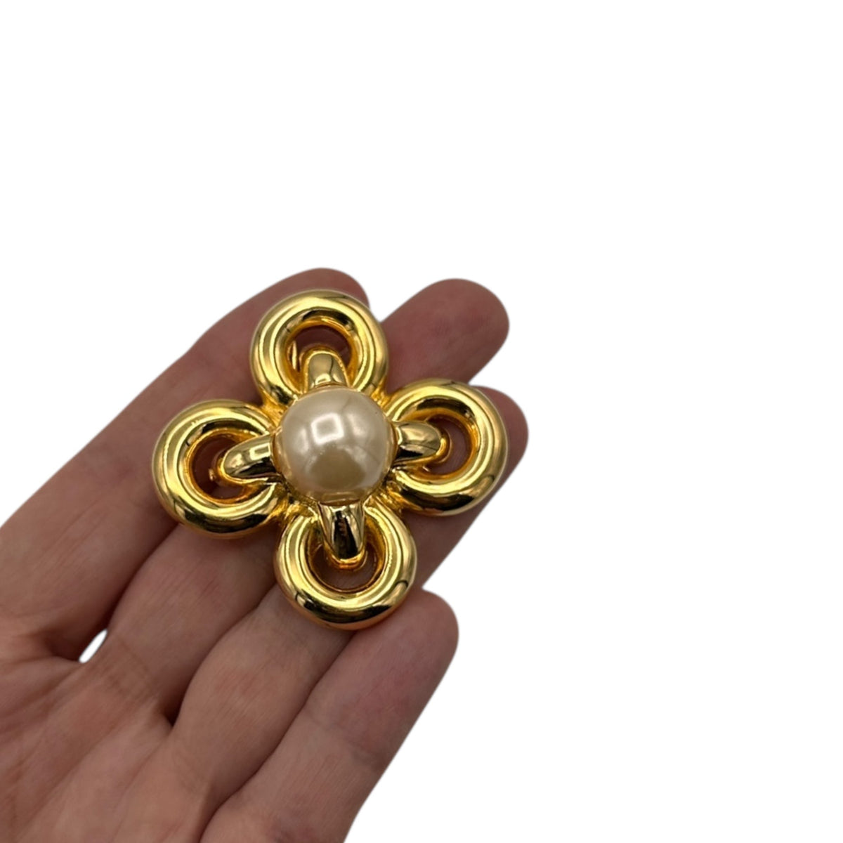 Brooches & PinsJoan Rivers Gold - Plated Petite Pearl Knot Brooch