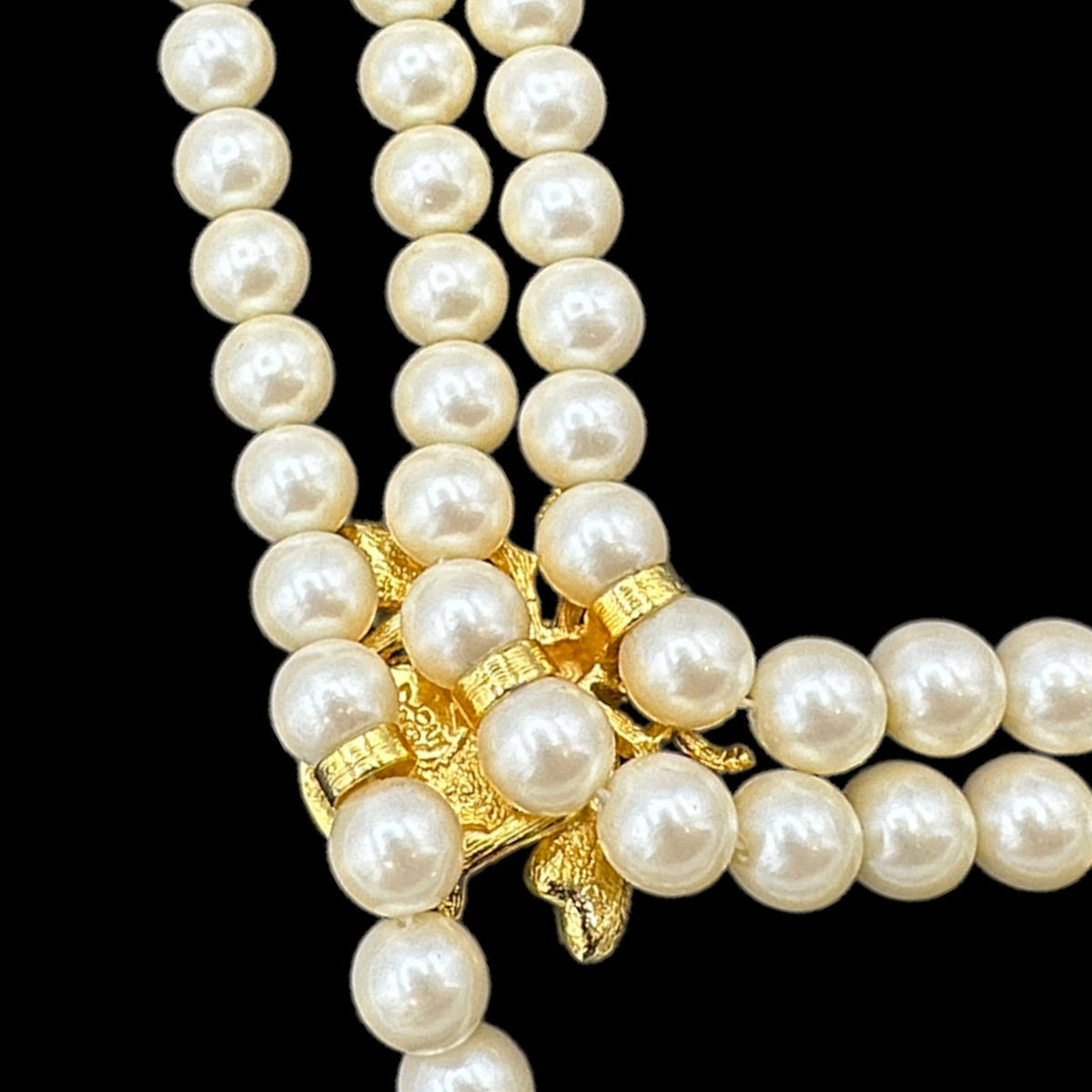 Joan Rivers Three Pearl Strand Gold Bee Statement Bracelet - 24 Wishes Vintage Jewelry