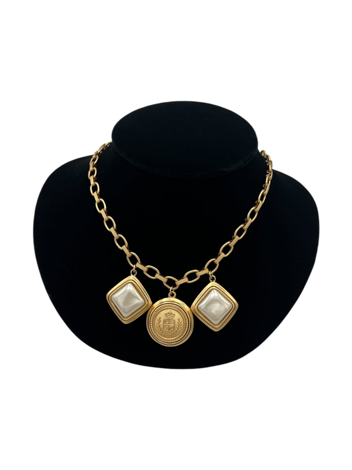 Liz Claibourne Satin Gold Chain Necklace Pearl Crest Medallion Charm Pendant - 24 Wishes Vintage Jewelry
