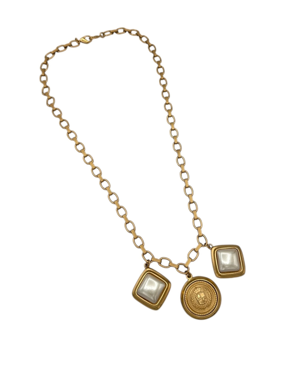 Liz Claibourne Satin Gold Chain Necklace Pearl Crest Medallion Charm Pendant - 24 Wishes Vintage Jewelry