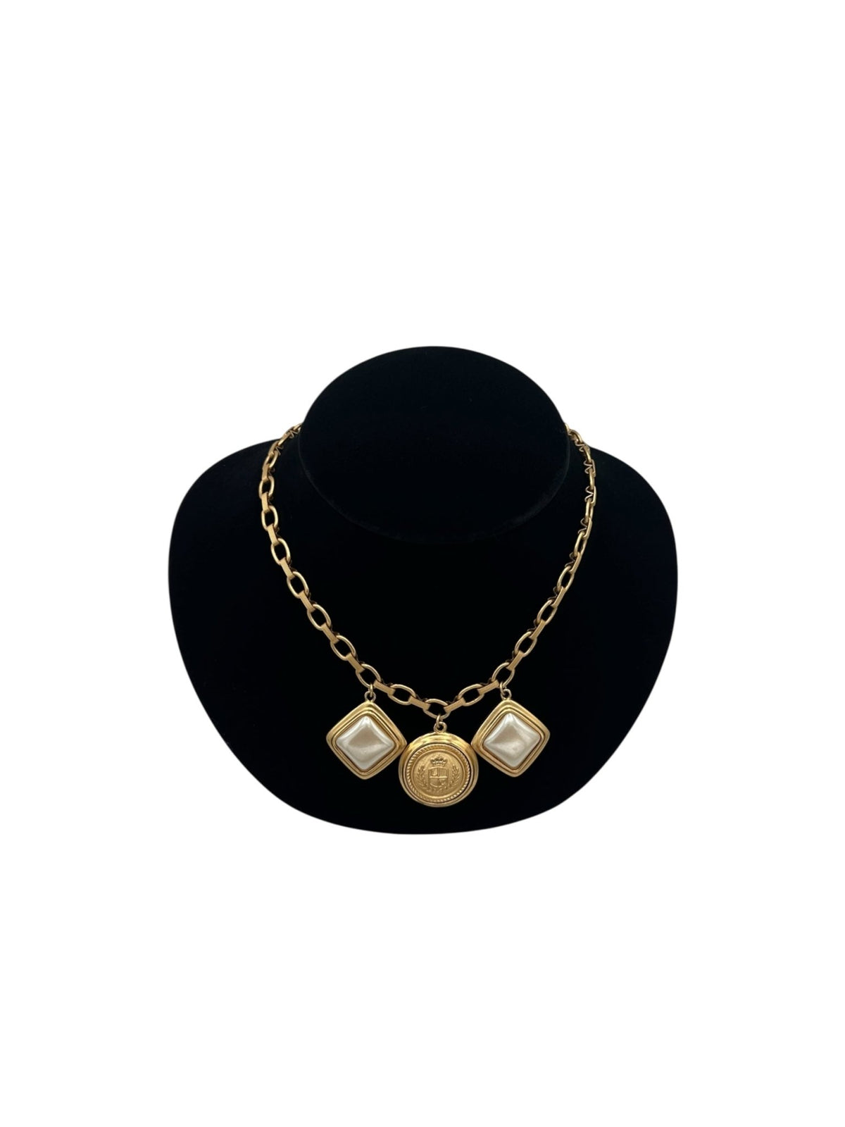 Liz Claibourne Satin Gold Chain Necklace Pearl Crest Medallion Charm Pendant - 24 Wishes Vintage Jewelry