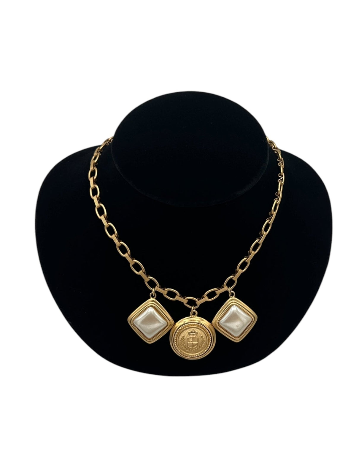Liz Claibourne Satin Gold Chain Necklace Pearl Crest Medallion Charm Pendant - 24 Wishes Vintage Jewelry