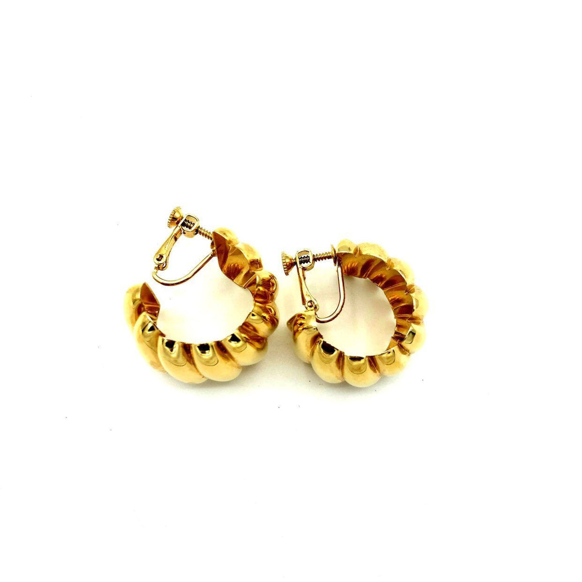 Napier Gold Scallop Chunky Hoop Vintage Clip - On Earrings - 24 Wishes Vintage Jewelry