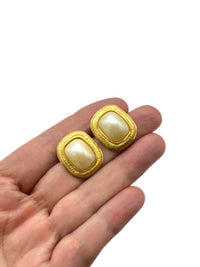 Richelieu Vintage Jewelry Pearl Cabochon Gold Pierced Earrings - 24 Wishes Vintage Jewelry