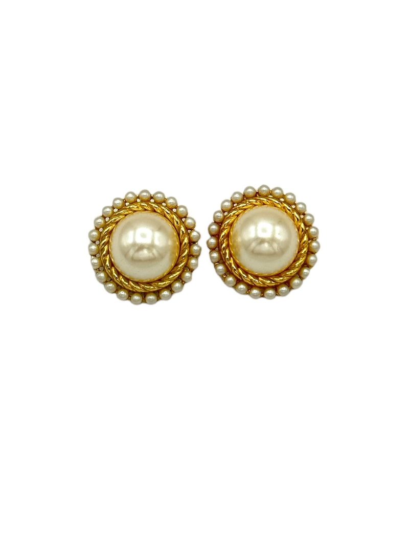 Richelieu Vintage Jewelry Round Pearl Cabochon Gold Clip-on Earrings - 24 Wishes Vintage Jewelry