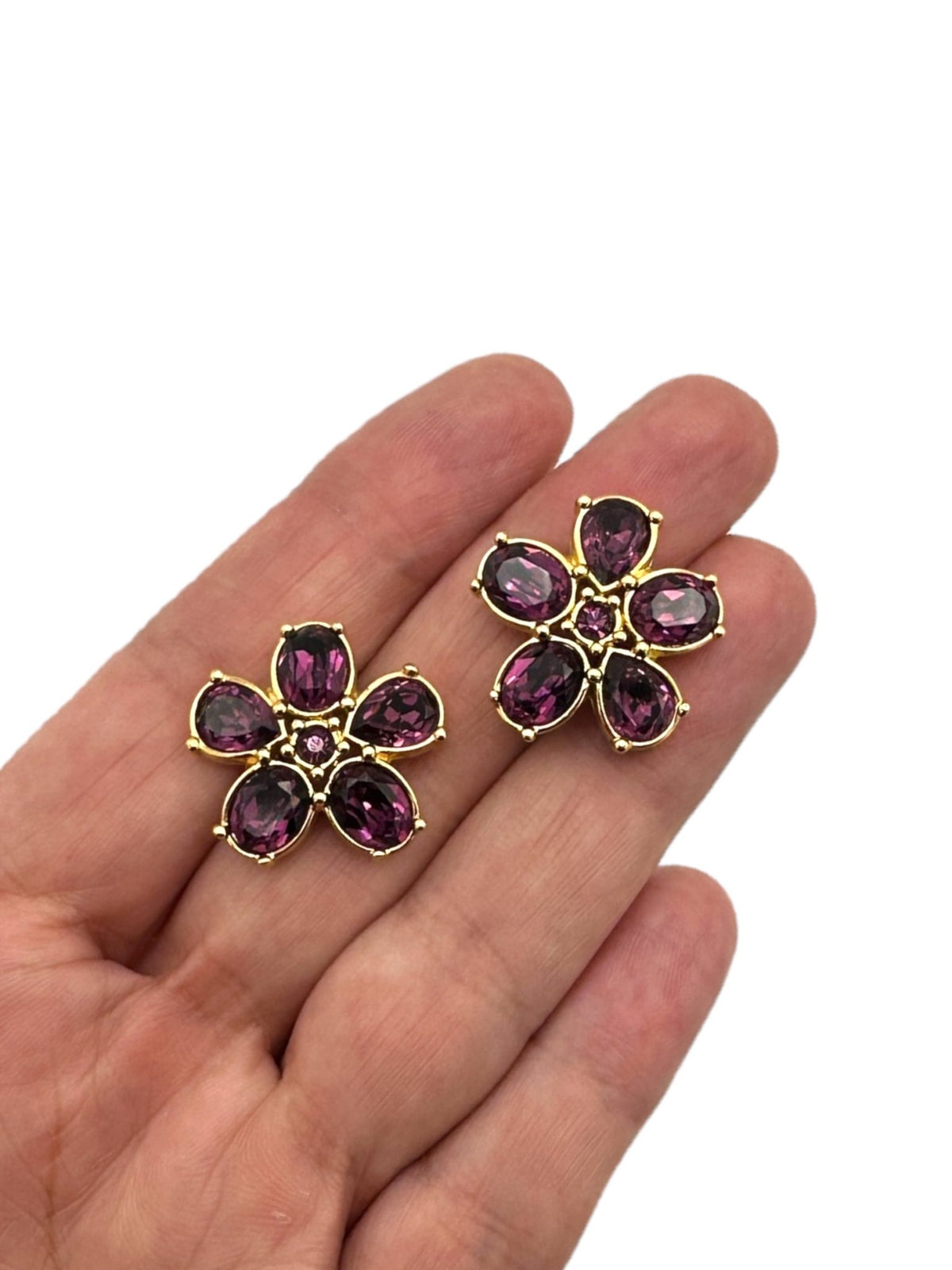 Swarovski Purple Faceted Crystal Flower Pierced Earrings Swan Signed - 24 Wishes Vintage Jewelry