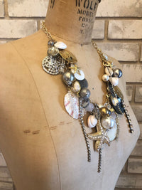 Upcycled Seashell Starfish Charm Pendant - 24 Wishes Vintage Jewelry