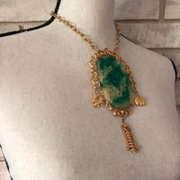 Vendome Asian - Inspired Green Jade Vintage Pendant - 24 Wishes Vintage Jewelry