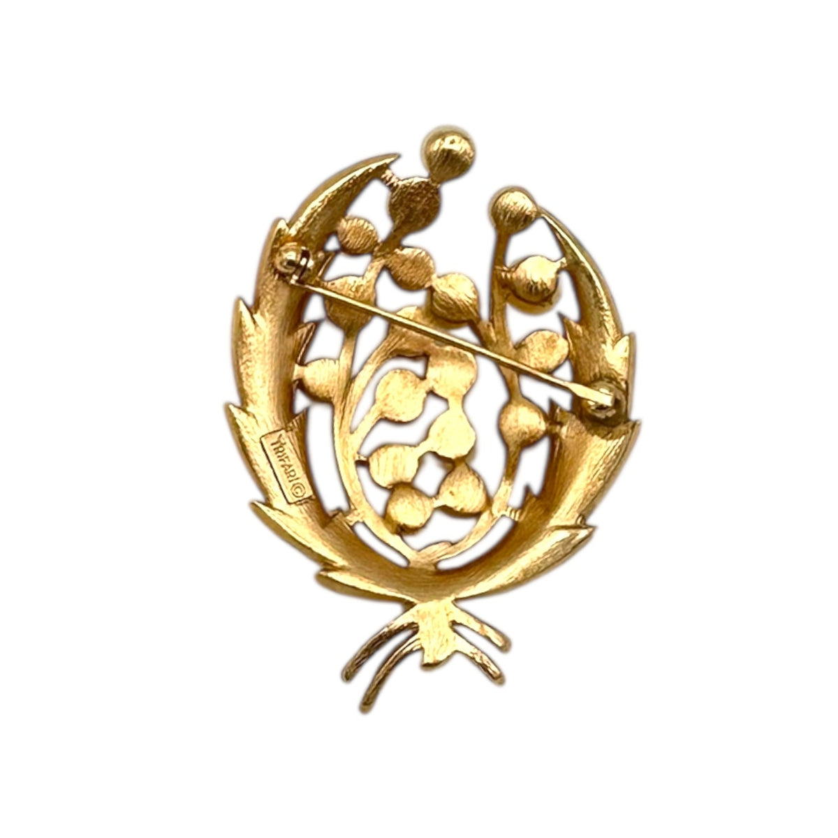 Brooches & PinsVintage 1960s Trifari Gold Laurel Wreath Faux Pearl Brooch