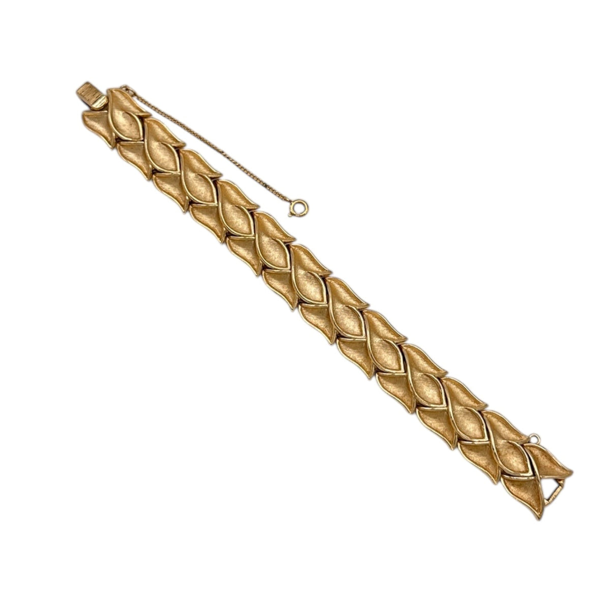 BraceletsVintage 1960s Trifari Gold Textured Leaf Link Sculptural Bracelet