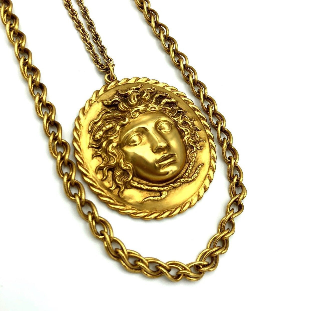 Vintage Alva Museum Replica Medusa Gold Pendant - 24 Wishes Vintage Jewelry