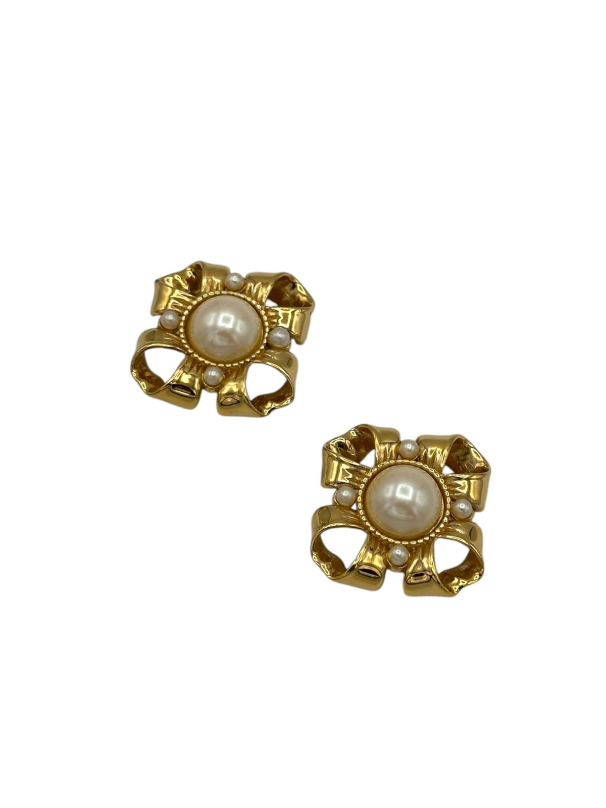 Vintage Givenchy Jewelry Gold Ribbon Pearl Classic Clip - On Earrings - 24 Wishes Vintage Jewelry