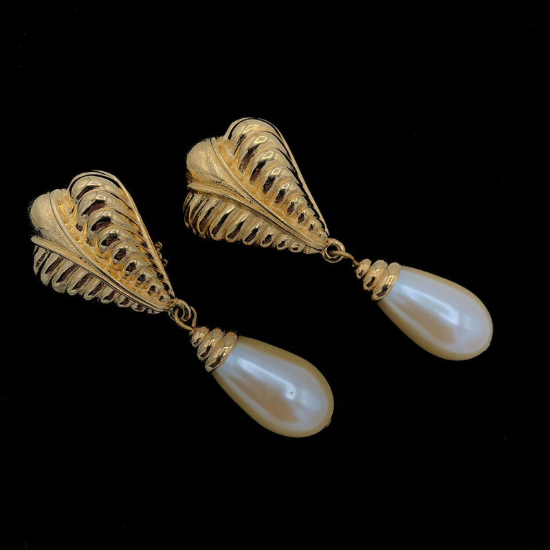 Vintage Gold St. John Tear Dangle Pearl Clip - On Earrings - 24 Wishes Vintage Jewelry