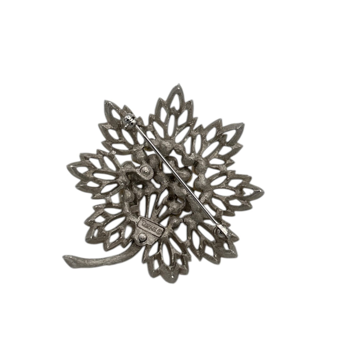 Brooches & PinsVintage Trifari 1960s Silver Plated Leaf Brooch with Faux Pearls