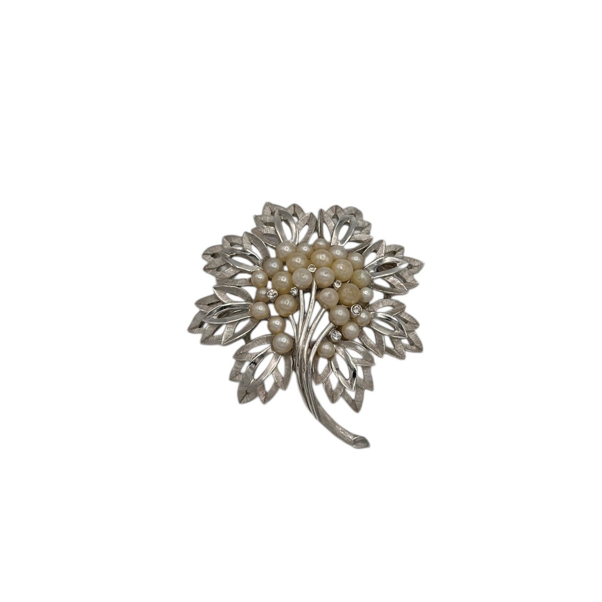 Brooches & PinsVintage Trifari 1960s Silver Plated Leaf Brooch with Faux Pearls