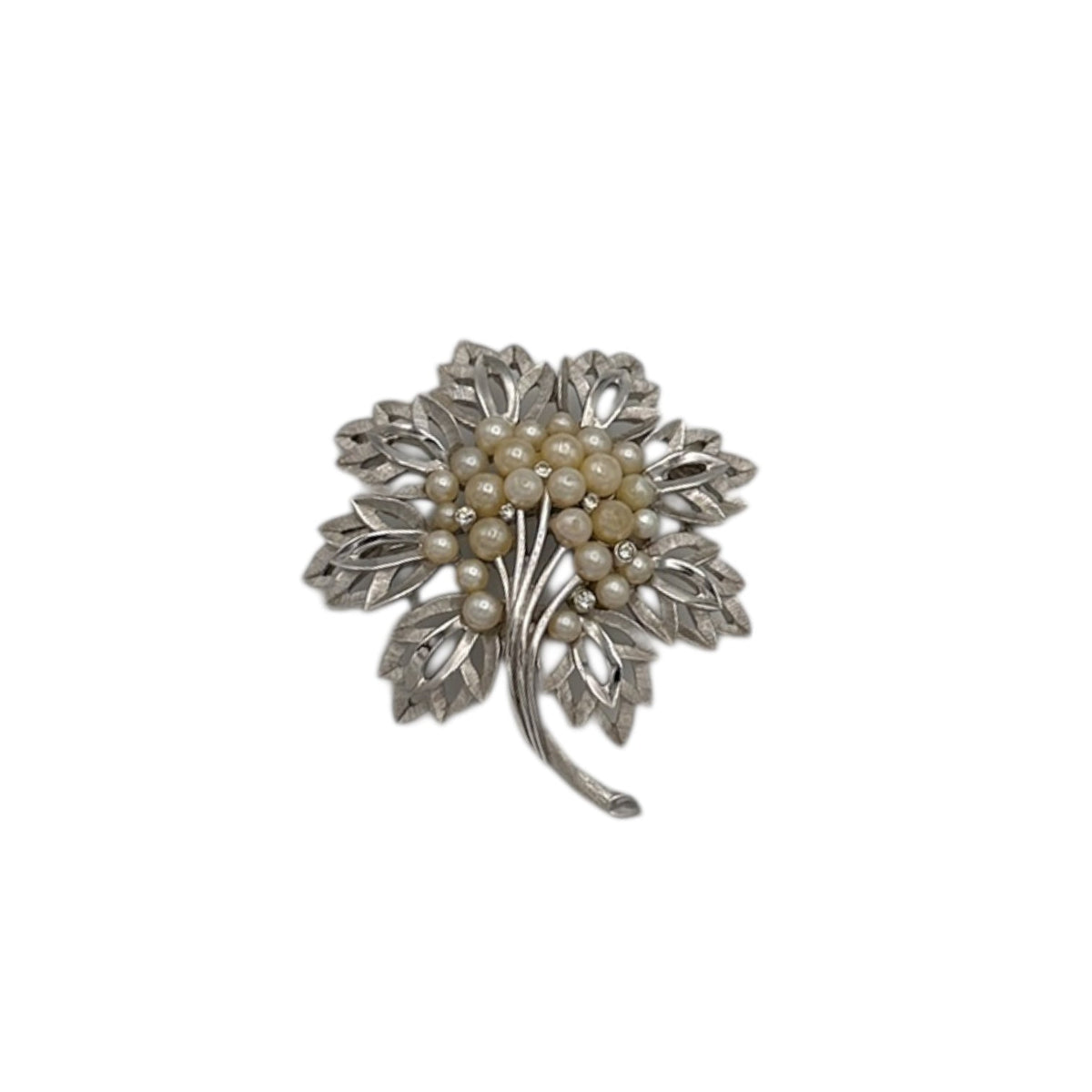 Brooches & PinsVintage Trifari 1960s Silver Plated Leaf Brooch with Faux Pearls