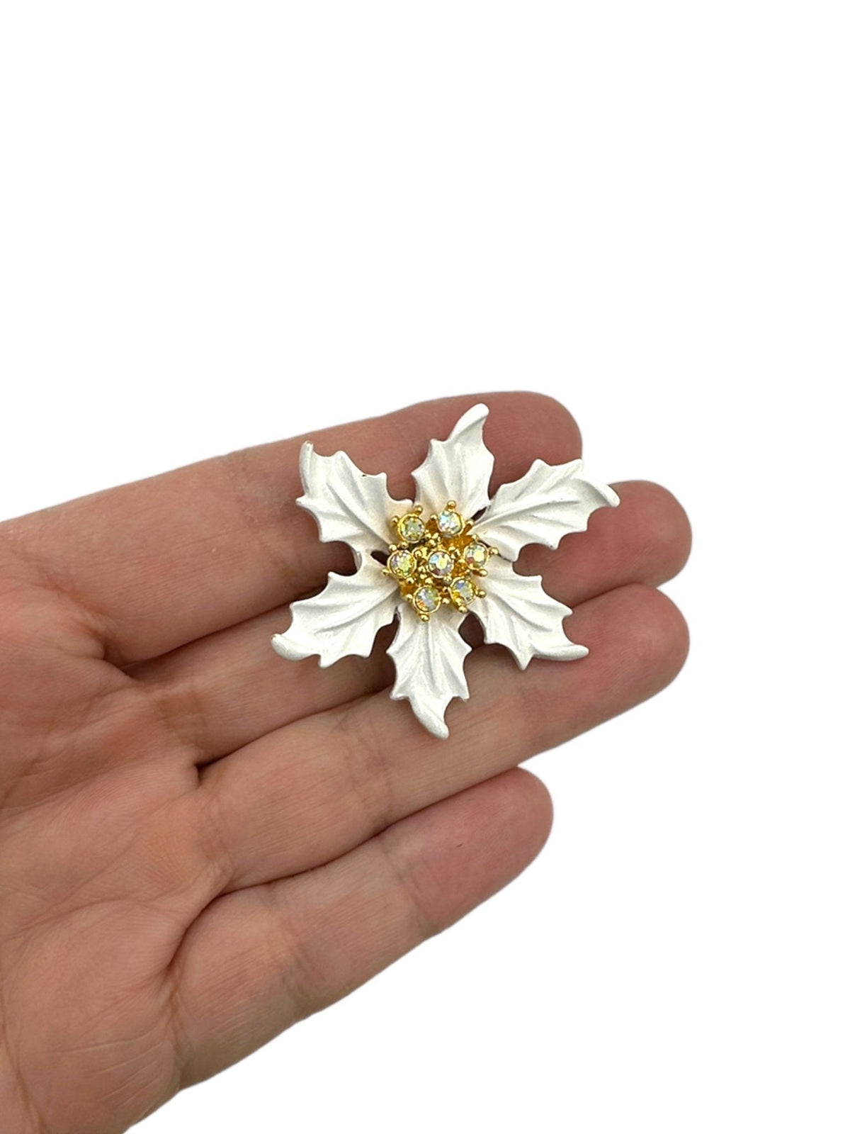 Vintage White Enamel Poinsettia Holly Brooch - 24 Wishes Vintage Jewelry