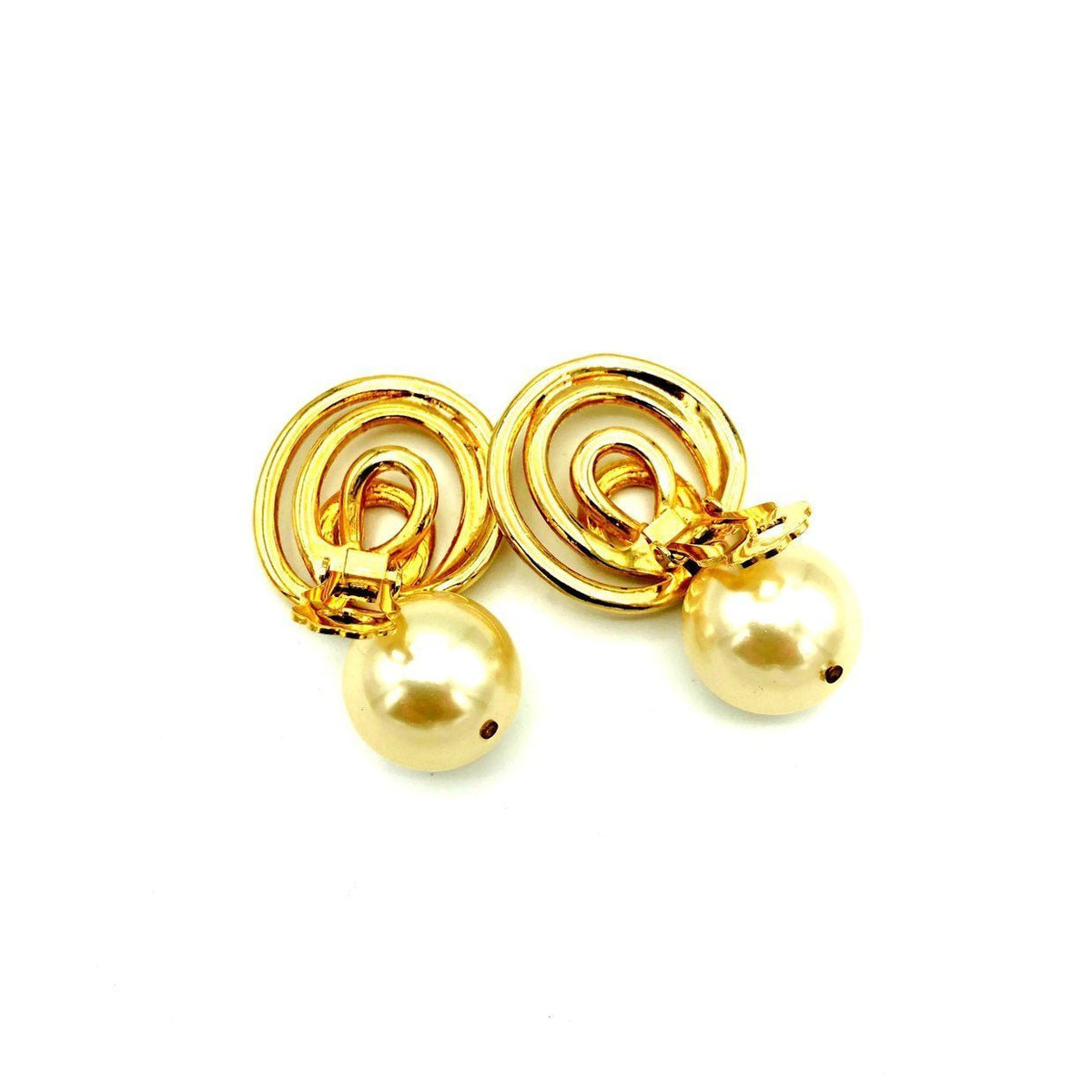 Vintage White Pearl Drop Swirl Earrings By Norma Jean - 24 Wishes Vintage Jewelry