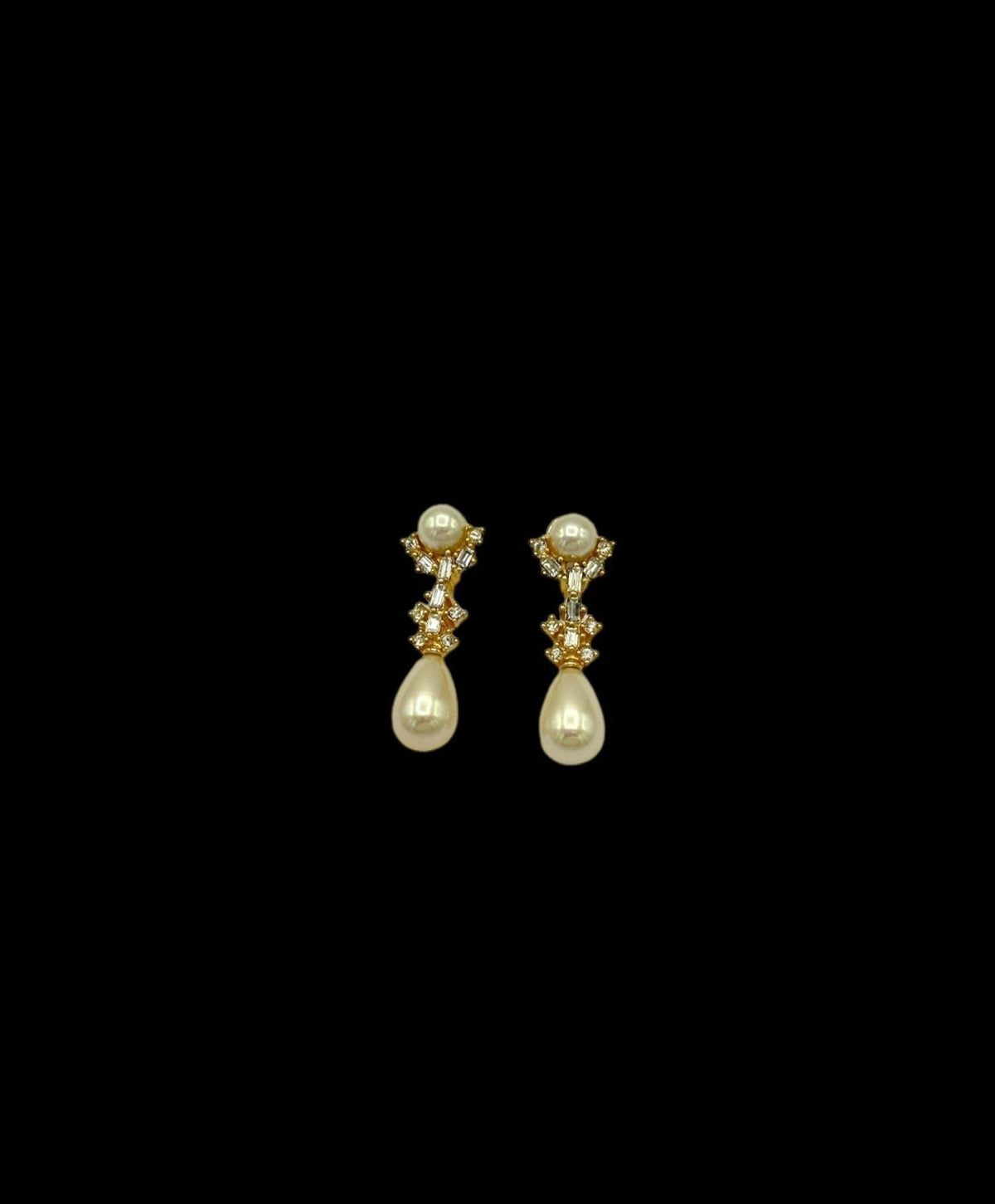 White Pearlized & Rhinestone Dangle Pierced Earrings - 24 Wishes Vintage Jewelry