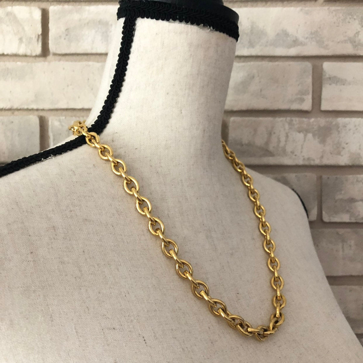 Anne Klein Classic Heavy Link Gold Chain Necklace - 24 Wishes Vintage Jewelry