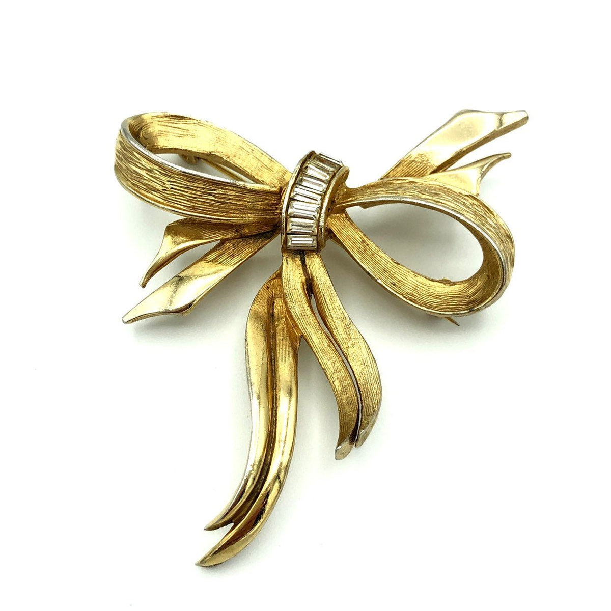 Classic Pell Gold Bow Ribbon Brooch - 24 Wishes Vintage Jewelry