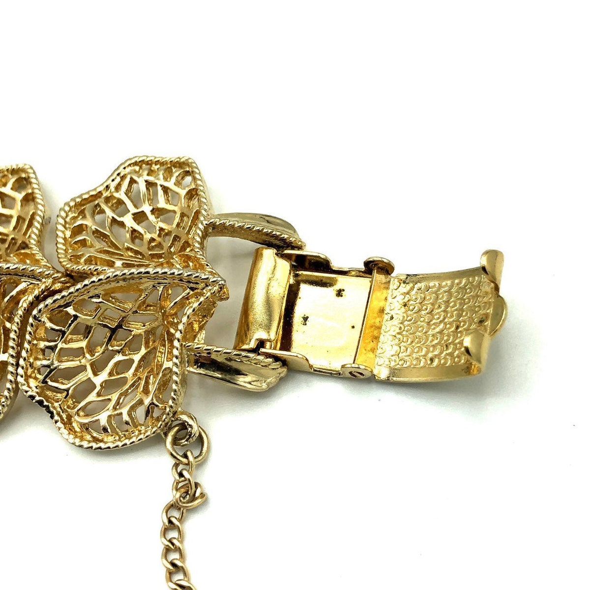 Coro Pegasus Vintage Gold Filigree Leaf Bracelet - 24 Wishes Vintage Jewelry