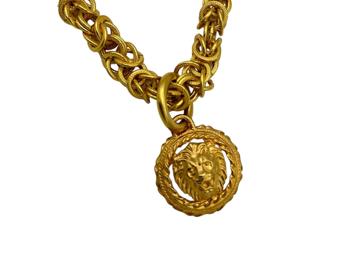Gold Lion Head Medallion Charm Chunky Byzantine Chain Necklace - 24 Wishes Vintage Jewelry