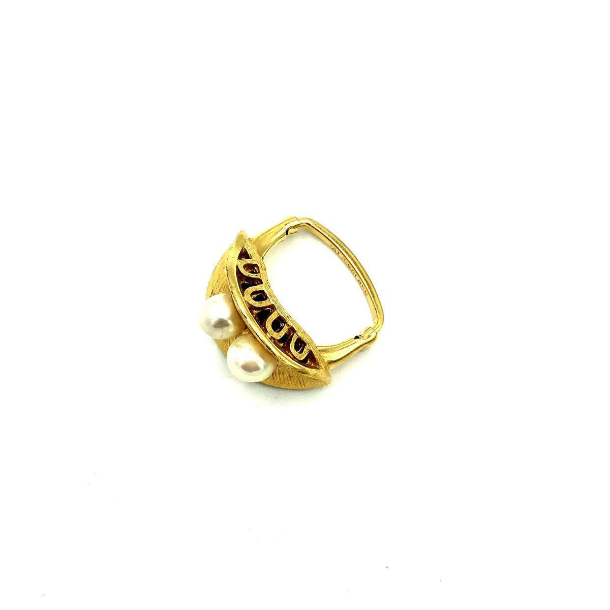 Gold Vendome Culture Pearl Vintage Cocktail Ring - 24 Wishes Vintage Jewelry