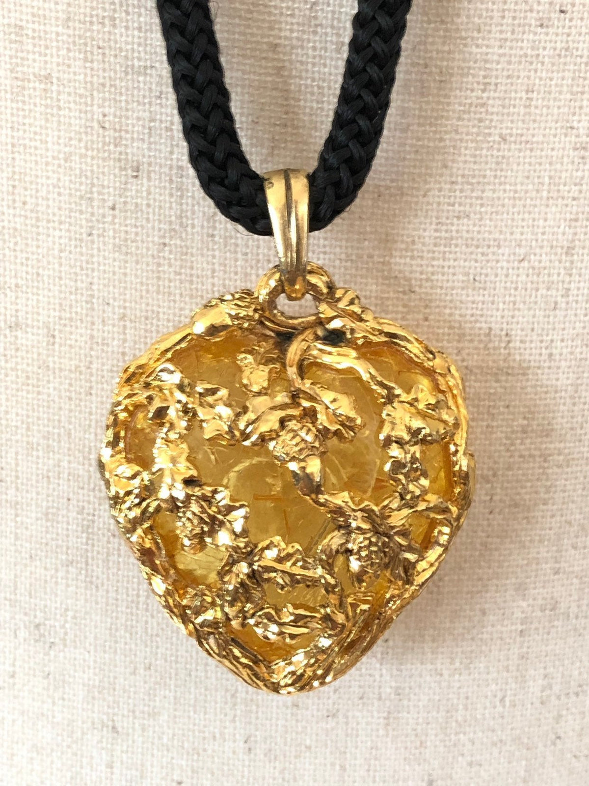 JACKY DE G Gold Heart Vintage Lucite Pendant - 24 Wishes Vintage Jewelry