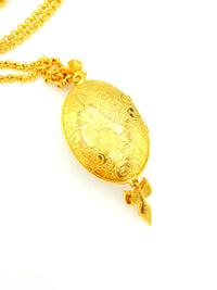 Joan Rivers Gold Victorian Inspired Pearl Locket Vintage Pendant - 24 Wishes Vintage Jewelry