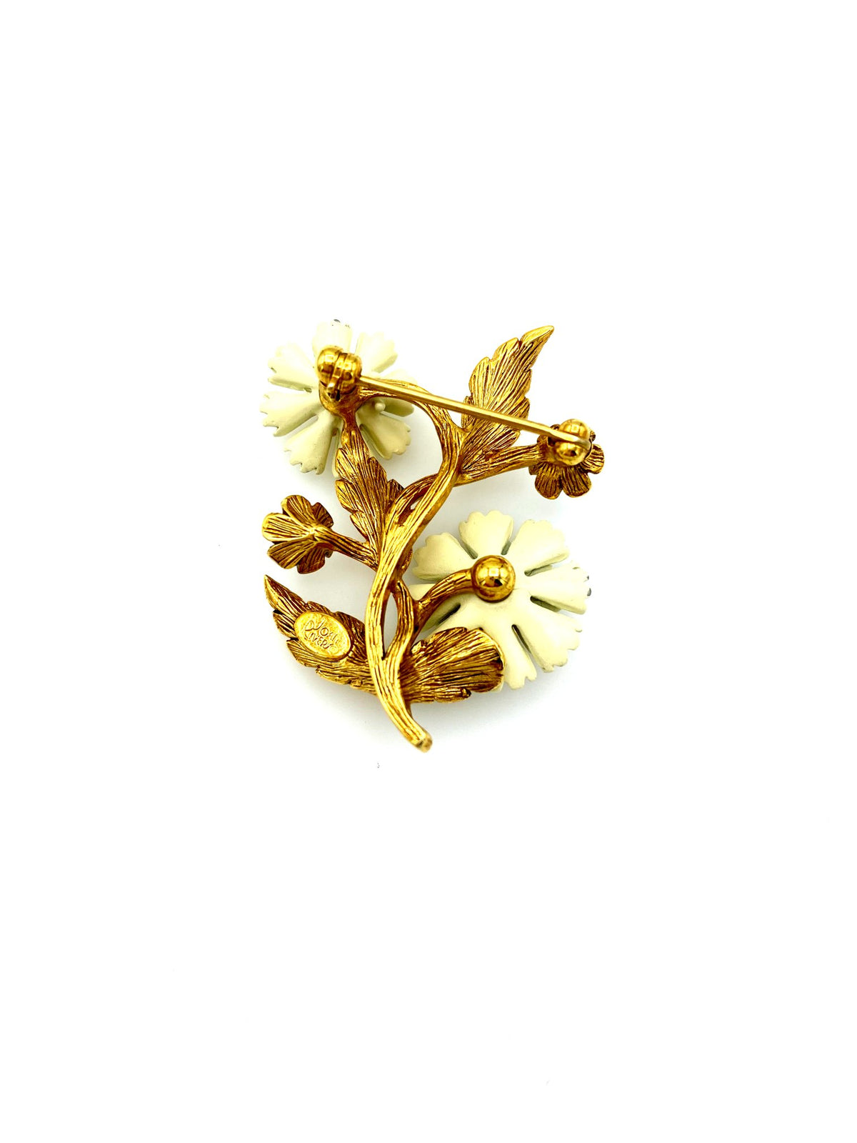 Joan Rivers White Daisy Flower Vintage Brooch - 24 Wishes Vintage Jewelry